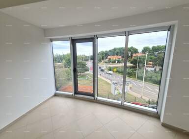 Dvosoban stan, Pula, prodaja, 235000 €, 82 m2