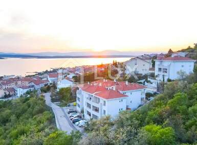 Dvosoban stan, Crikvenica, prodaja, 186000 €, 45 m2
