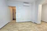 Poslovni prostor, Kraljevica, najam, 600 €, 30 m2