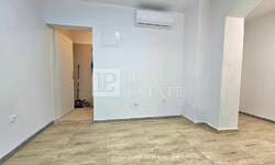 Poslovni prostor, Kraljevica, najam, 600 €, 30 m2
