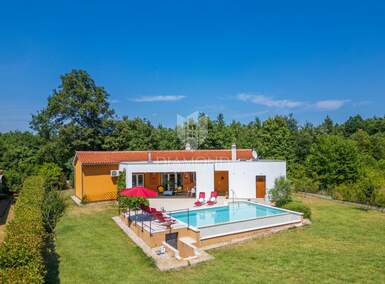 Kuca, Svetvinčenat, prodaja, 470000 €, 262 m2