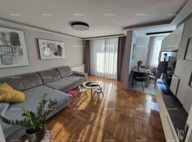 Dvosoban stan, Rovinj, prodaja, 407000 €, 78 m2