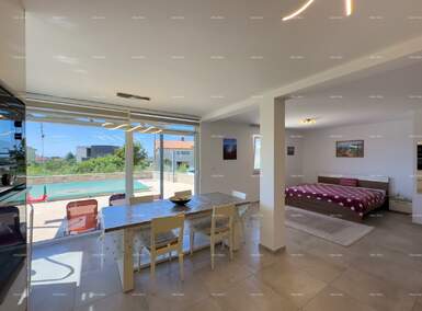 Dvosoban stan, Medulin, Vrčevan, prodaja, 350000 €, 90 m2