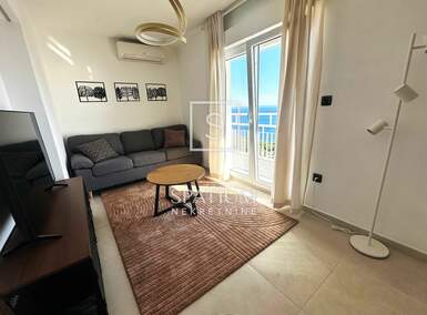 Dvosoban stan, Rijeka, Pećine, najam, 800 €, 43 m2