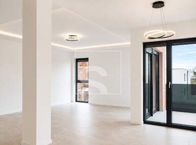 Trosoban stan, Umag, prodaja, 340000 €, 81 m2