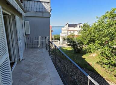 Dvosoban stan, Crikvenica, prodaja, 215000 €, 43 m2