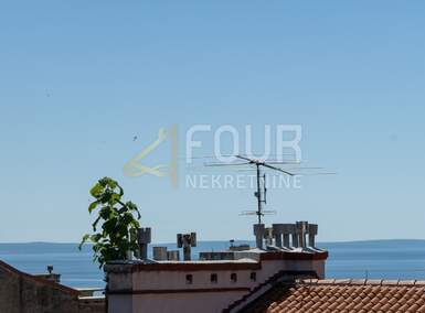 Trosoban stan, Rijeka, Belveder, najam, 850 €, 53 m2