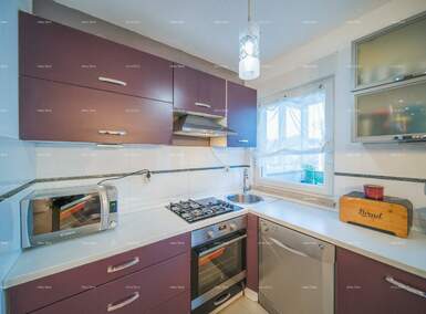 Dvosoban stan, Medulin, prodaja, 242000 €, 60 m2