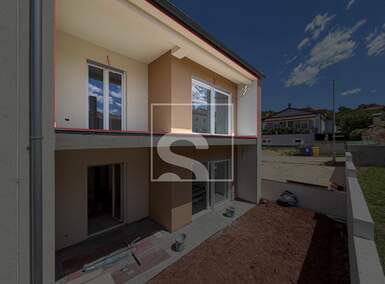 Trosoban stan, Rovinj, prodaja, 257300 €, 65 m2