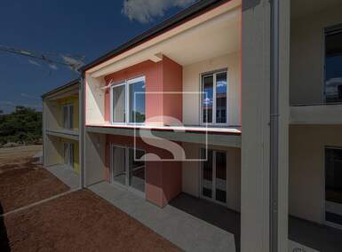 Trosoban stan, Rovinj, prodaja, 257300 €, 65 m2