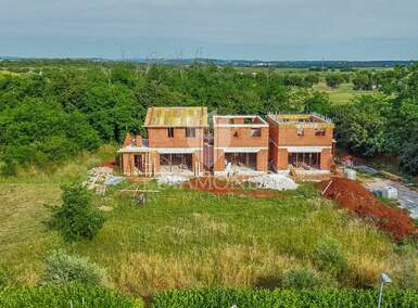 Kuca, Umag, prodaja, 390000 €, 111 m2