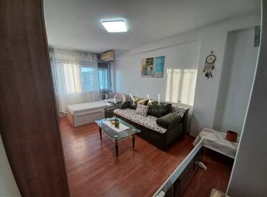 Trosoban stan, Rijeka, Podmurvice, najam, 700 €, 62 m2