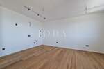 Trosoban stan, Lovran, prodaja, 570000 €, 71 m2