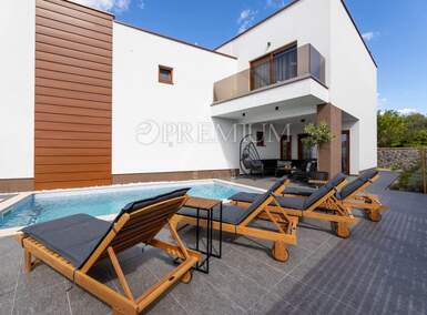 Kuca, Malinska-Dubašnica, Malinska, prodaja, 690000 €, 110 m2
