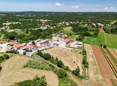 Zemljiste, Žminj, prodaja, 95000 €, 660 m2