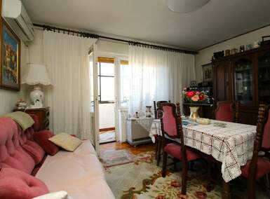 Dvosoban stan, Rijeka, Donja Vežica, prodaja, 186000 €, 50 m2