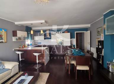 Stan, Karlovac, Švarča, prodaja, 420000 €, 128 m2