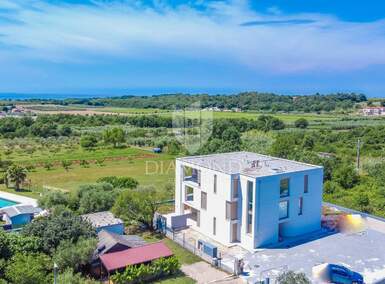 Dvosoban stan, Novigrad, prodaja, 479000 €, 111 m2