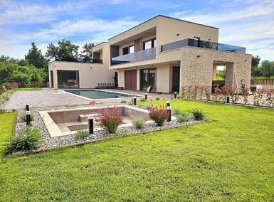 Kuca, Poreč, prodaja, 1100000 €, 204 m2
