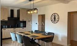 Trosoban stan, Rijeka, Škurinje, najam, 1300 €, 75 m2