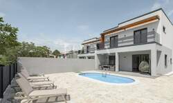 Kuca, Labin, prodaja, 475000 €, 130 m2