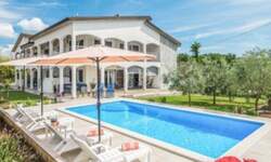 Kuca, Poreč, prodaja, 1555000 €, 480 m2