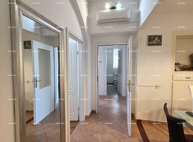Trosoban stan, Pula, prodaja, 250000 €, 80 m2