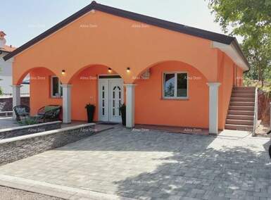 Kuca, Labin, prodaja, 330000 €, 120 m2
