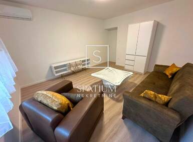 Dvosoban stan, Rijeka, Centar, najam, 900 €, 50 m2