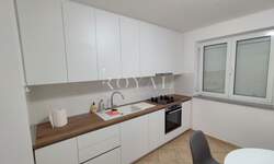 Dvosoban stan, Rijeka, Donja Vežica, najam, 700 €, 48 m2