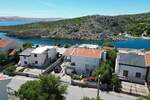 Kuca, Karlobag, Cesarica, prodaja, 850000 €, 220 m2