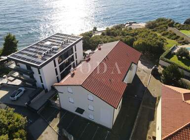 Dvosoban stan, Novi Vinodolski, Smokvica Krmpotska, prodaja, 210000 €, 51 m2