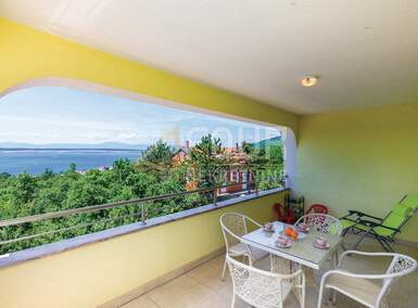 Cetvorosoban stan, Crikvenica, najam, 800 €, 67 m2