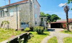 Kuca, Višnjan, prodaja, 295000 €, 150 m2