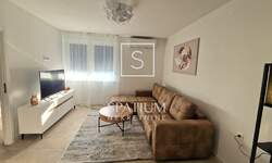 Trosoban stan, Rijeka, Krnjevo, najam, 1200 €, 66 m2