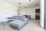 Trosoban stan, Pula, Štinjan, prodaja, 348000 €, 87 m2
