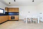 Trosoban stan, Pula, Štinjan, prodaja, 348000 €, 87 m2