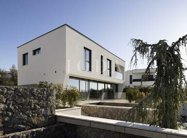 Kuca, Crikvenica, prodaja, 1680000 €, 210 m2