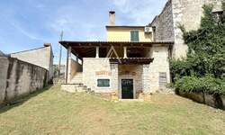Kuca, Poreč, prodaja, 300000 €, 130 m2