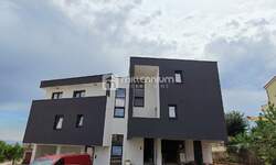 Dvosoban stan, Rijeka, Srdoči, prodaja, 210000 €, 47 m2