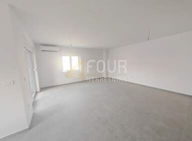 Cetvorosoban stan, Pula, Valdebek, prodaja, 300000 €, 89 m2