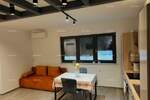 Trosoban stan, Pula, prodaja, 395000 €, 200 m2