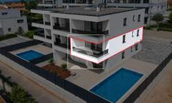 Trosoban stan, Novigrad, prodaja, 320000 €, 78 m2