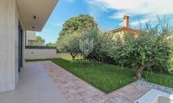 Kuca, Medulin, prodaja, 730000 €, 216 m2