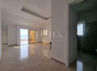 Trosoban stan, Omišalj, Njivice, prodaja, 280000 €, 57 m2