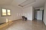Trosoban stan, Omišalj, Njivice, prodaja, 280000 €, 57 m2