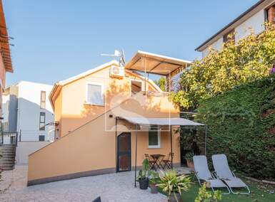 Kuca, Medulin, Pješčana Uvala, prodaja, 330000 €, 102 m2