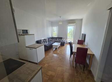 Dvosoban stan, Rijeka, Srdoči, prodaja, 207000 €, 49 m2