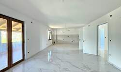 Trosoban stan, Poreč, prodaja, 285000 €, 81 m2