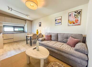 Trosoban stan, Umag, Lovrečica, prodaja, 320000 €, 65 m2